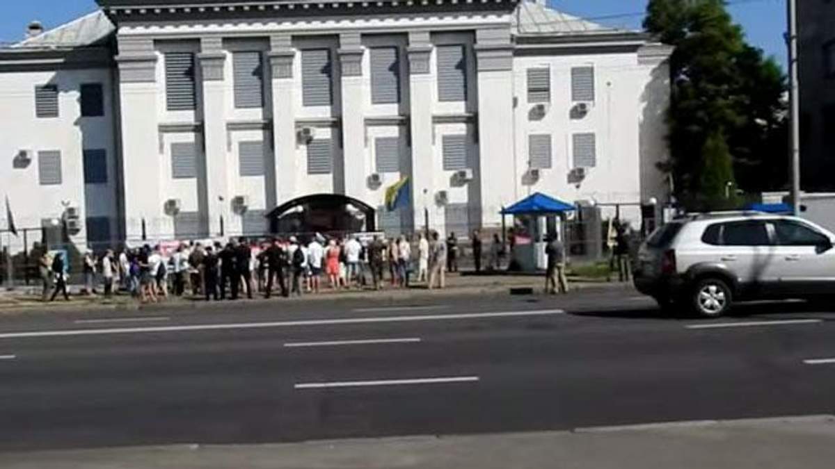 Киев сдается россии