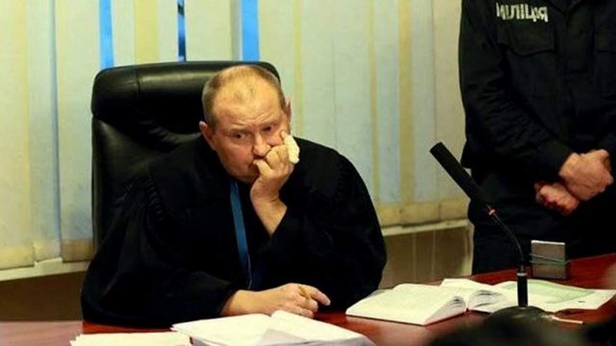 Судья Днепровского районного суда Киева Николай Чаус Судья Днепровского районного суда Киева Николай Чаус