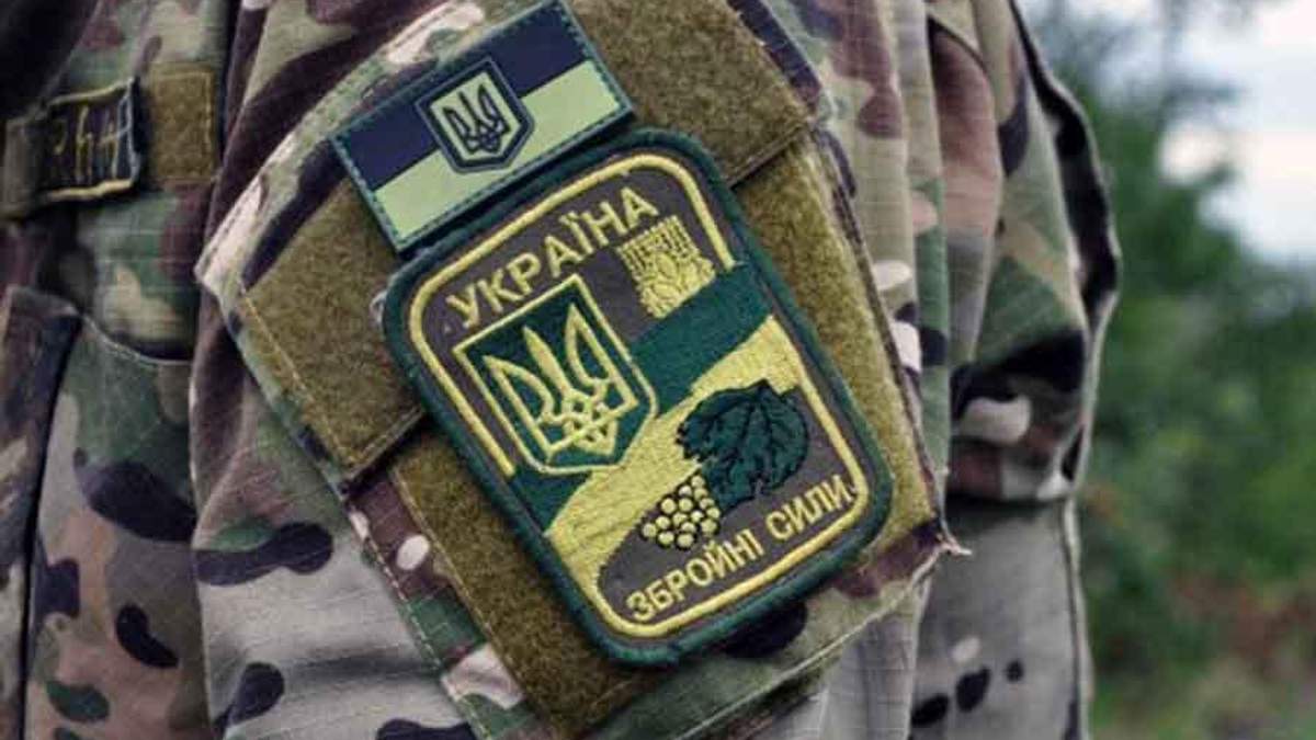 Боєць вже опритомнів Боєць вже опритомнів