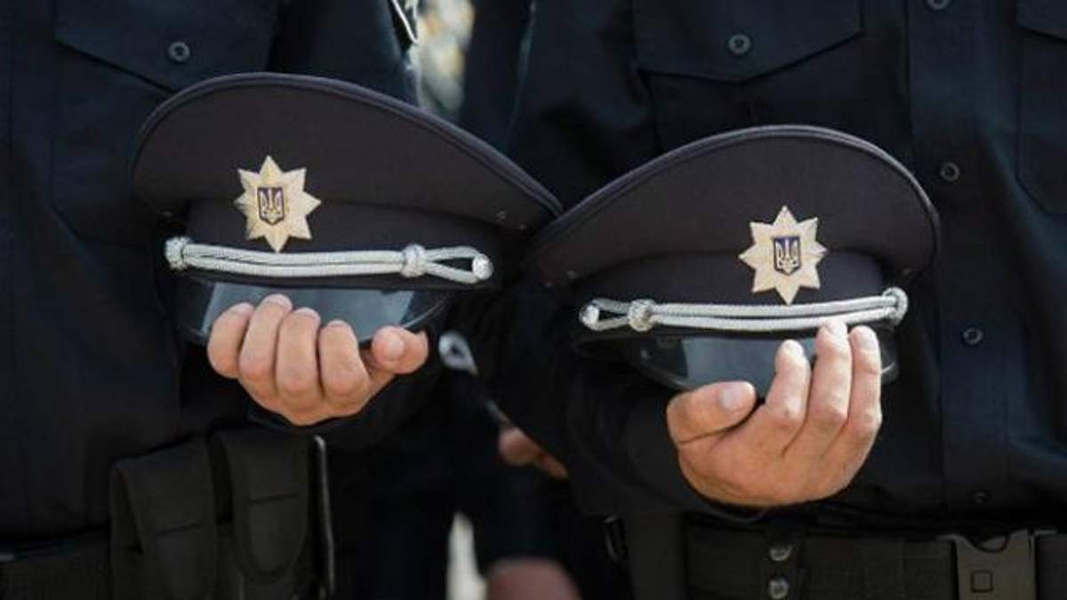 П’ятеро поліцейських загинуло у перестрілці під Києвом П’ятеро поліцейських загинуло у перестрілці під Києвом