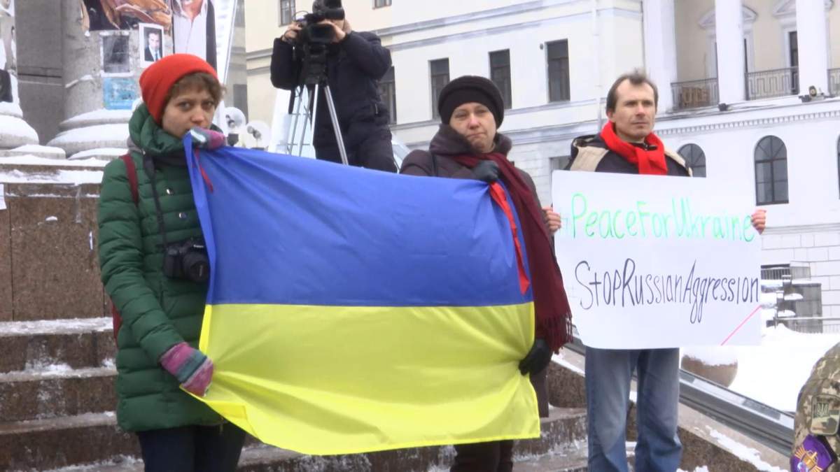 Киев покидают украинцы Киев покидают украинцы