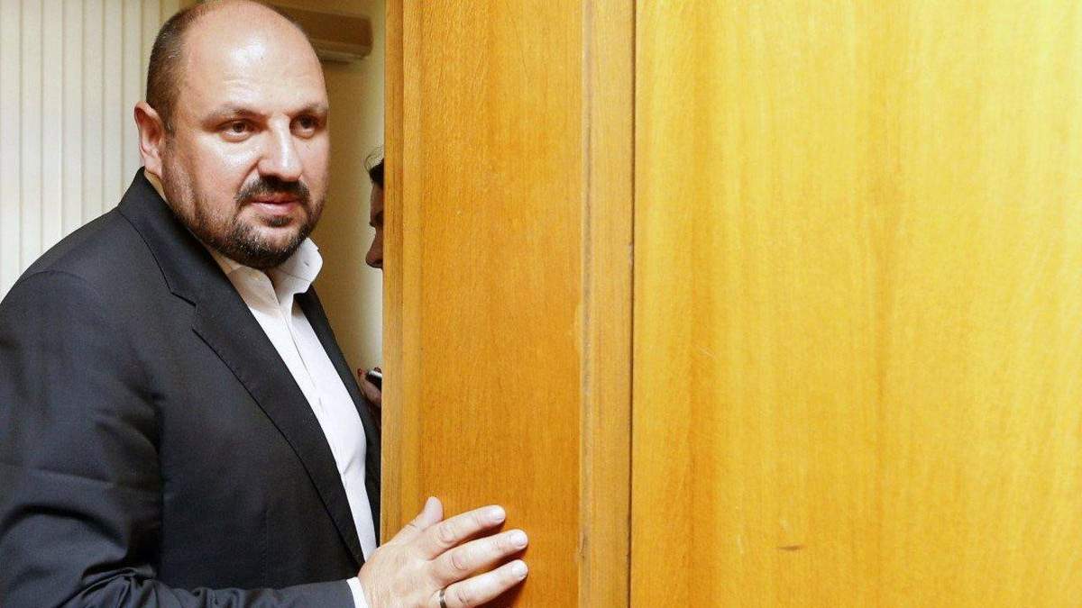Суд дозволив зняти Розенблату електронний браслет Суд дозволив зняти Розенблату електронний браслет