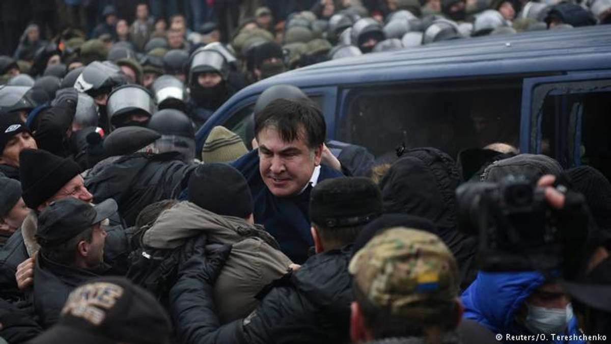 Саакашвілі затримали: відео Саакашвілі затримали: відео