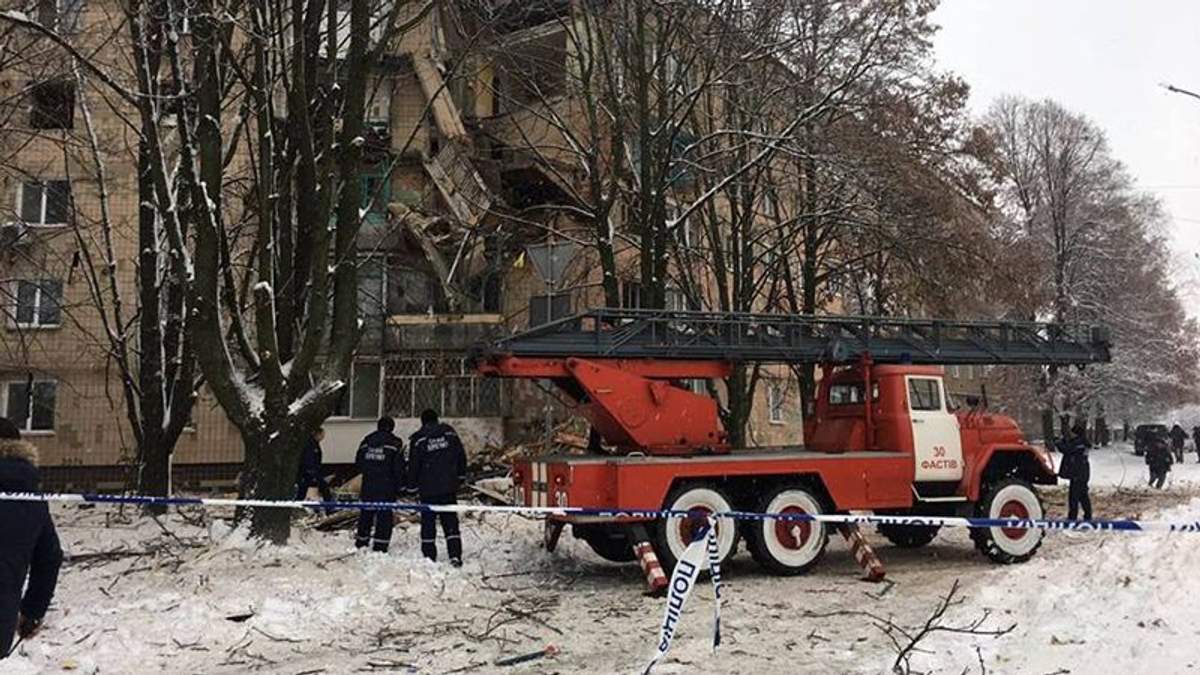 На Київщині вибух газу зруйнував 3 поверхи в житловому будинку На Київщині вибух газу зруйнував 3 поверхи в житловому будинку