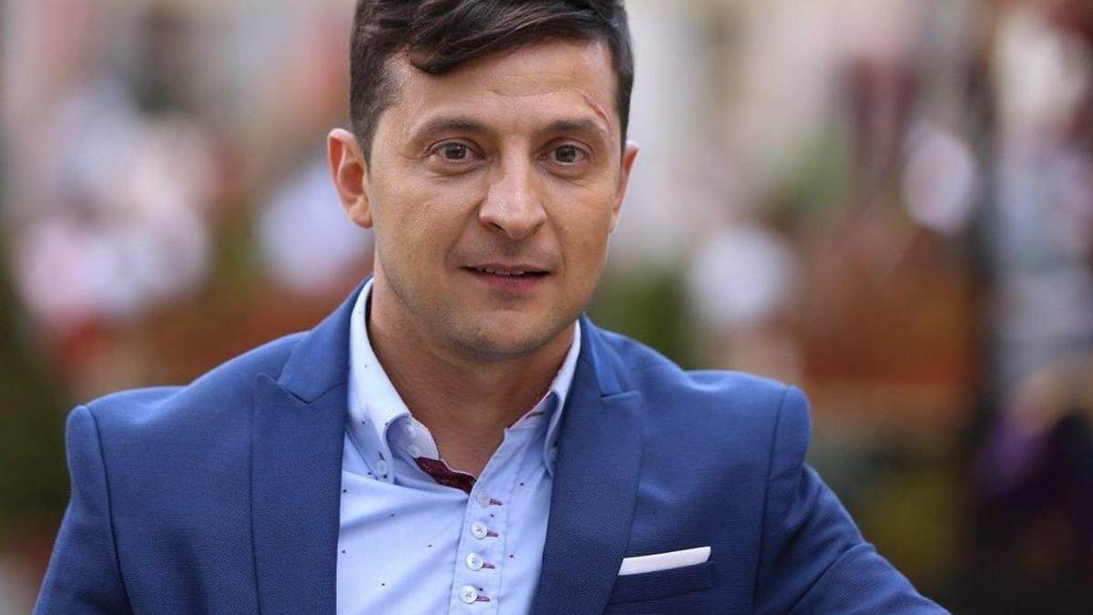 В Киеве силовики штурмуют офис Зеленского В Киеве силовики штурмуют офис Зеленского