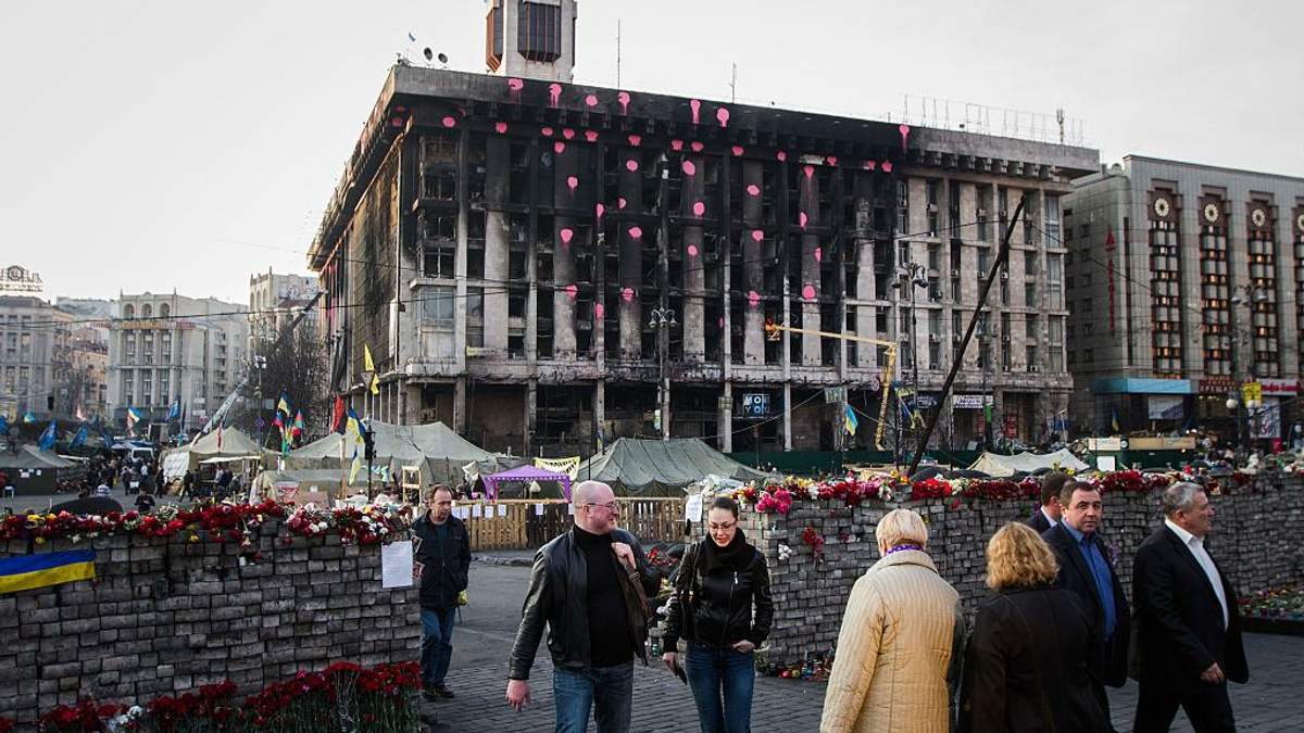 В сгоревшем во время Майдана Доме профсоюзов открывают бизнес-центр В сгоревшем во время Майдана Доме профсоюзов открывают бизнес-центр