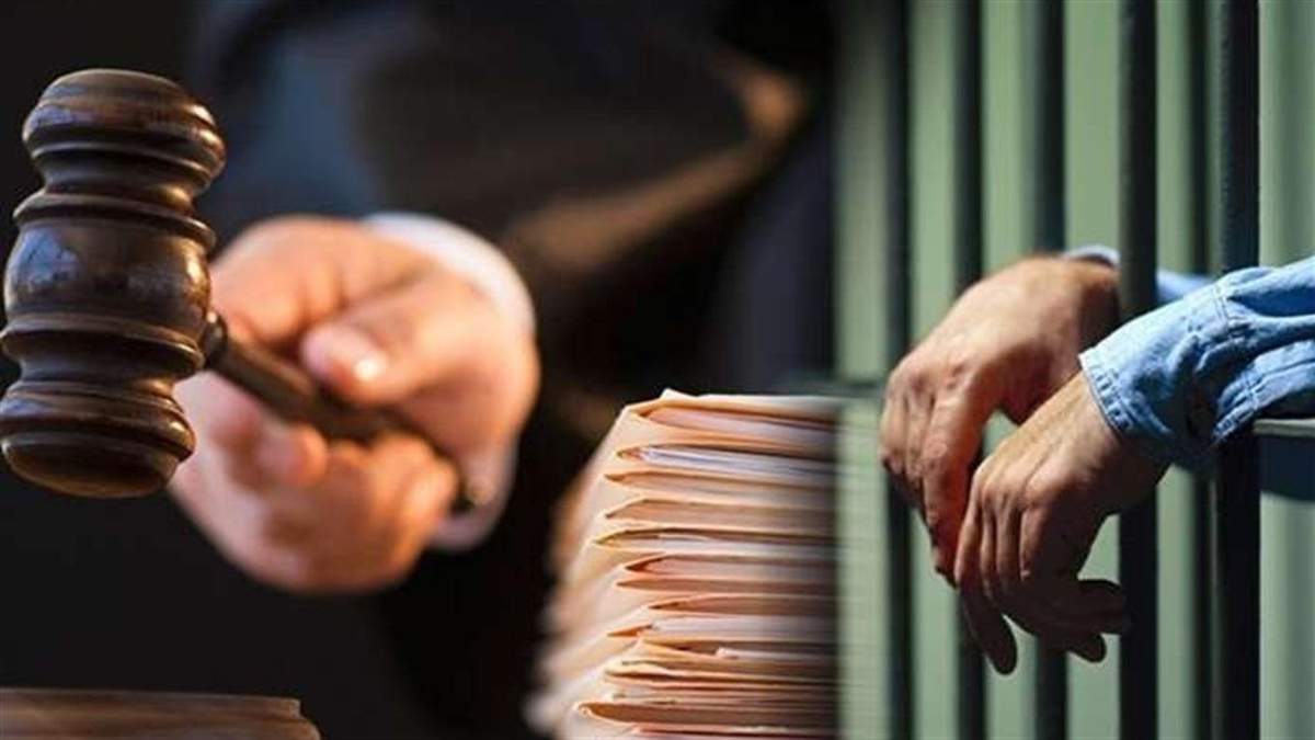 В Києві група осіб проникла в будинок та напала на пенсіонерку: двох чоловіків заарештовано В Києві група осіб проникла в будинок та напала на пенсіонерку: двох чоловіків заарештовано