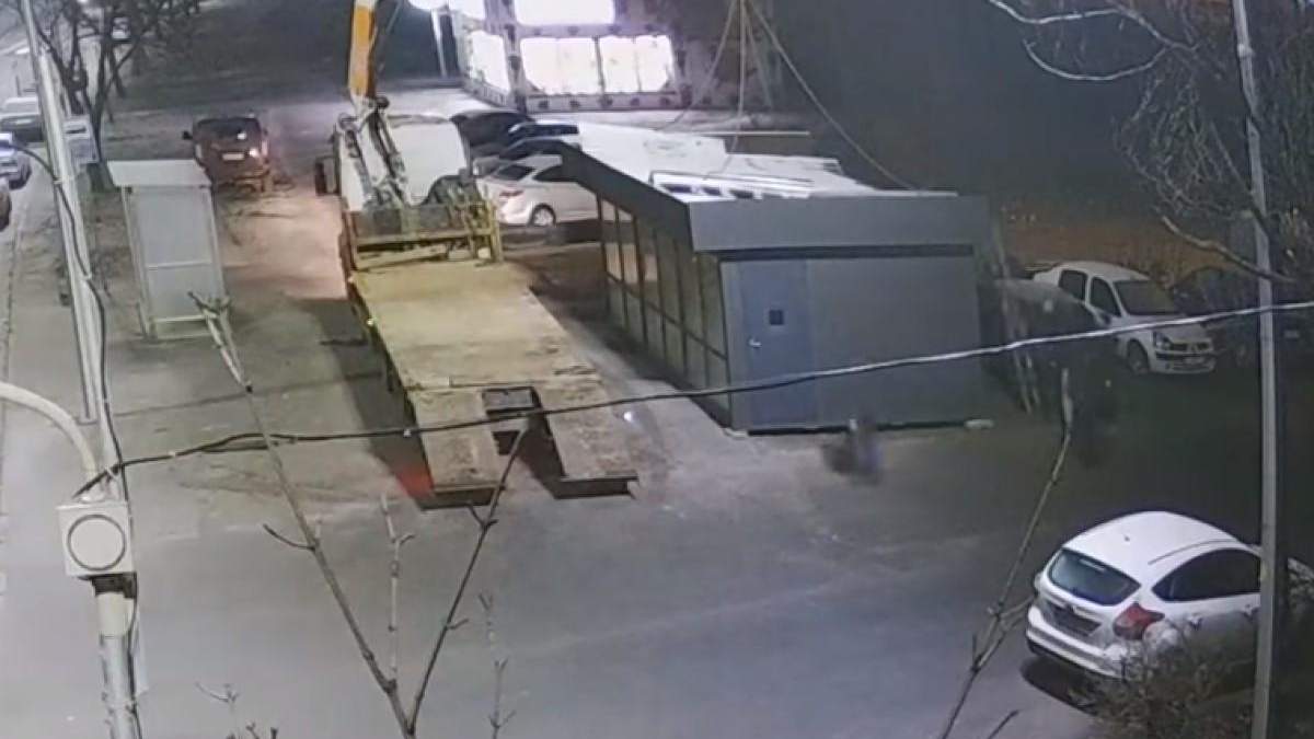 У Києві незаконний МАФ встановили за 20 хвилин У Києві незаконний МАФ встановили за 20 хвилин