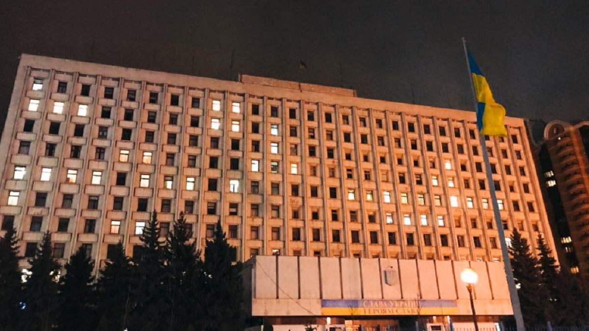 Застрелился сотрудник УДО Ярослав Розумняк в ЦВК Застрелился сотрудник УДО Ярослав Розумняк в ЦВК