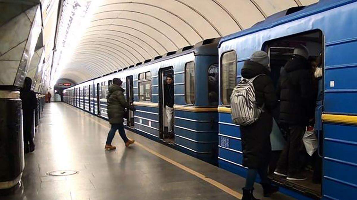 Інцидент трапився на станції метро "Лук’янівська" Інцидент трапився на станції метро "Лук’янівська"