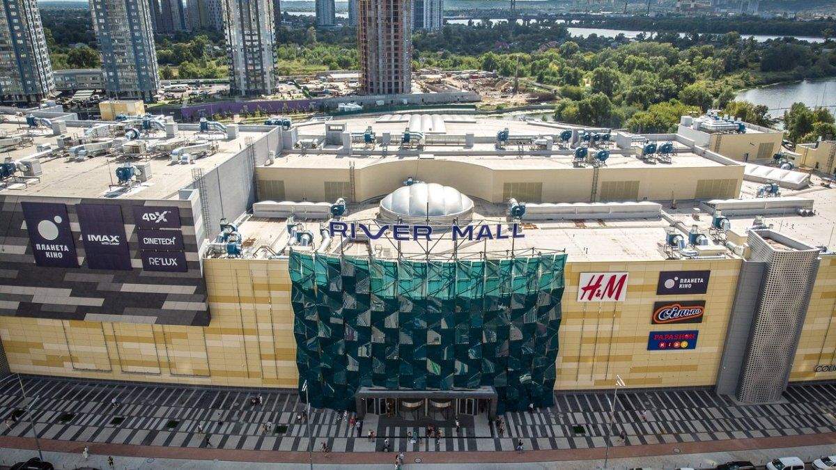 У Києві River Mall евакуювали через повідомлення про замінування У Києві River Mall евакуювали через повідомлення про замінування