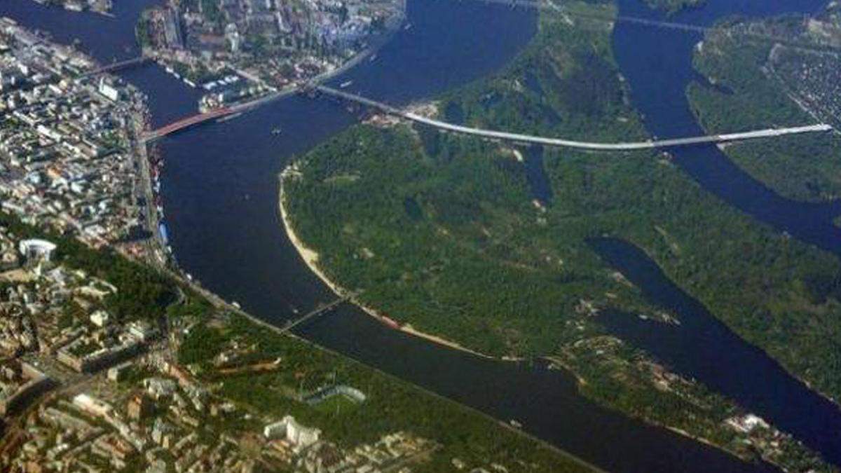 В Киеве на Трухановом острове хотят строить водный стадион В Киеве на Трухановом острове хотят строить водный стадион