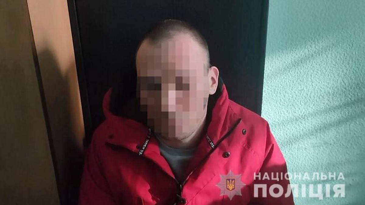 У Києві заступник директора школи хотів зґвалтувати 10-річну дівчинку У Києві заступник директора школи хотів зґвалтувати 10-річну дівчинку