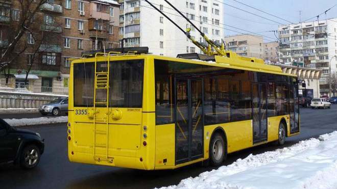 Фото в троллейбусе прикольные